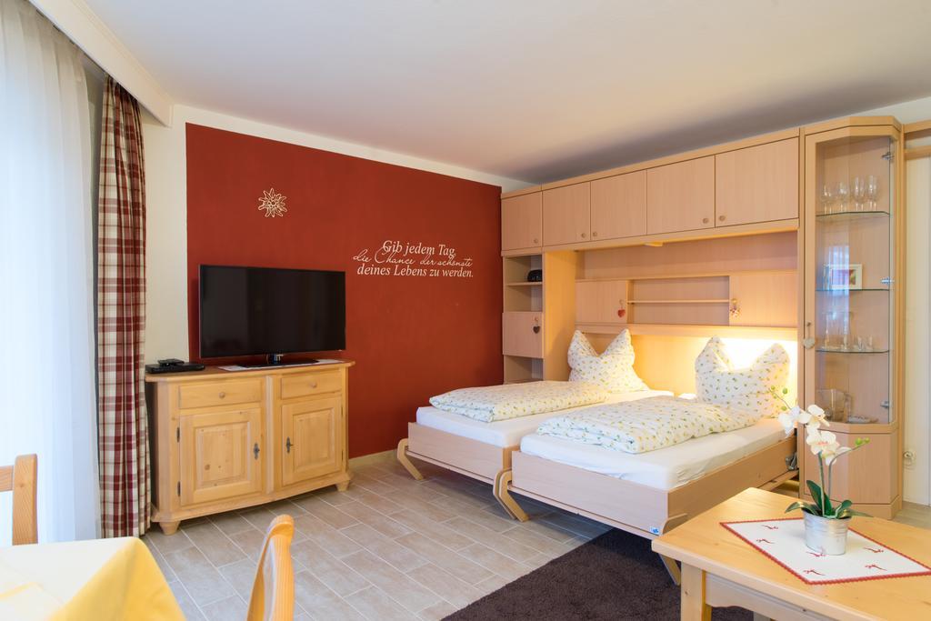 Alpenflair Ferienwohnungen Whg 103 Appartementhaus Nebelhorn Oberstdorf Extérieur photo